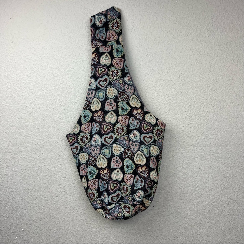 Heart Pattern Woven Tapestry Granny Core Bag - Picture 2 of 5